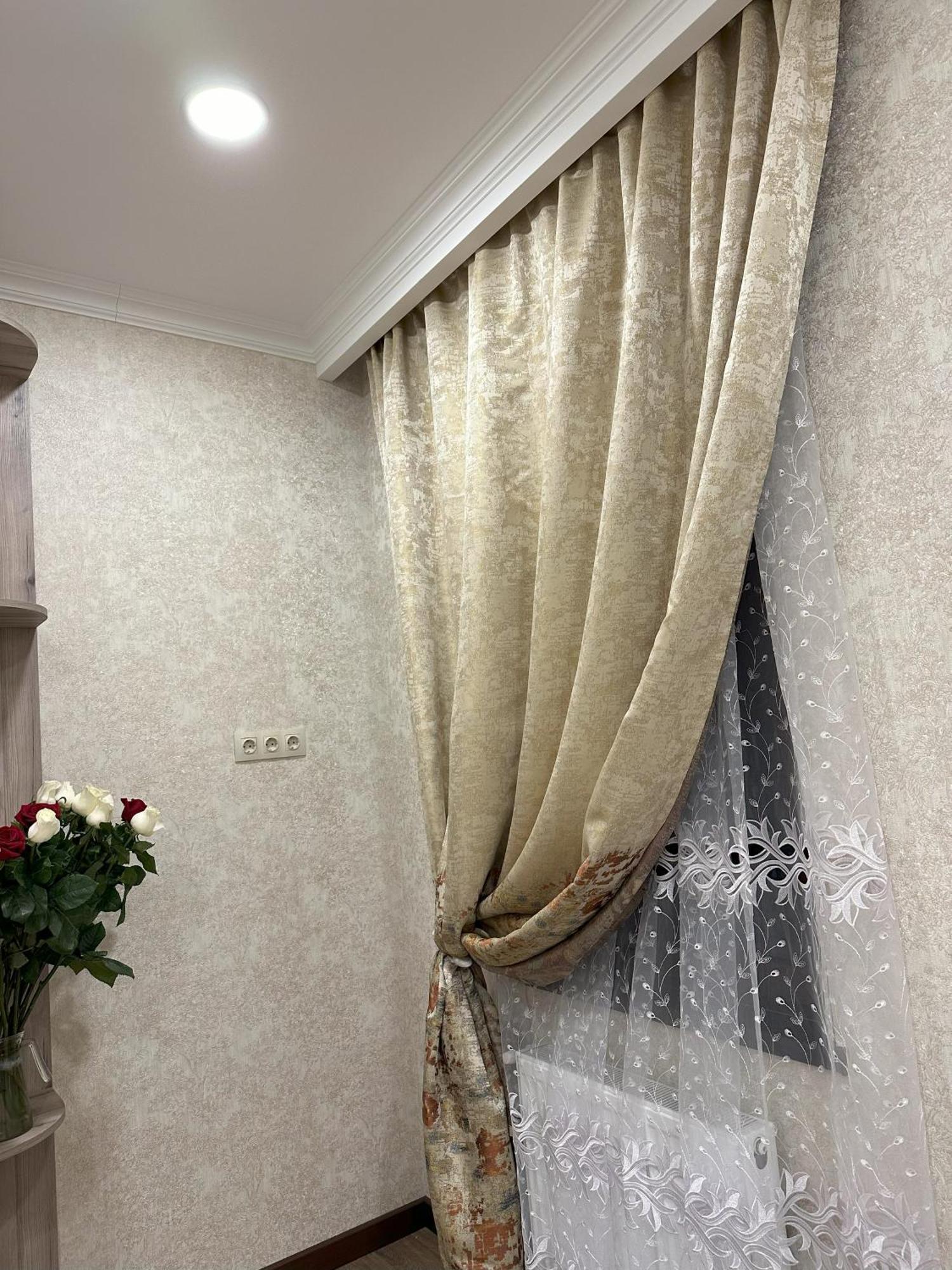 Three Palms Guest House Тбилиси Екстериор снимка